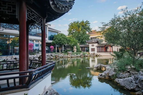 当老牌国宾馆,撞上 当打之年