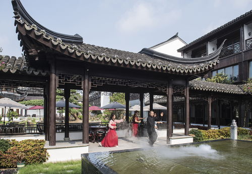 2019 中国高端场景体验酒店趋势报告发布会在苏州举行